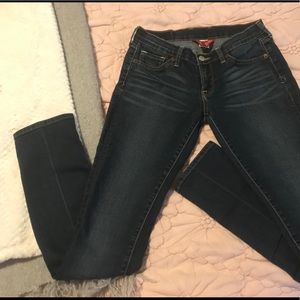 Lucky Brand size 2/26 Skinny Jeans